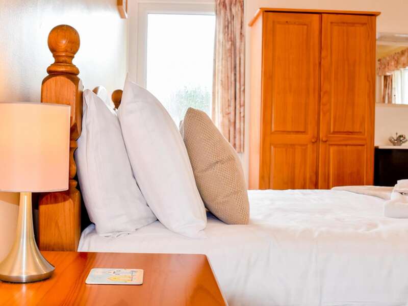Family / Triple En-suite Room (inc. Breakfast)